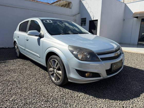 CHEVROLET VECTRA 2.0 MPFI GT-X HATCH 8V FLEX 4P AUTOMÁTICO CHEVROLET VECTRA 2.0 MPFI GT-X HATCH 8V FLEX 4P AUTOMÁTICO